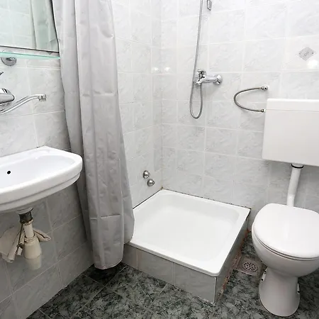 258d * Трпань
